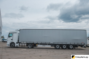 Тентованный полуприцеп Fliegl SDS350